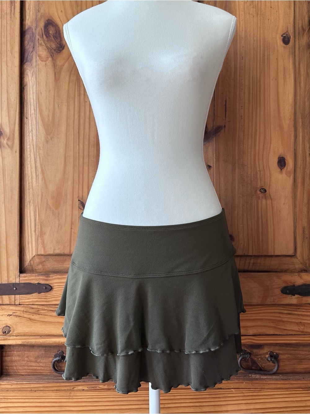 Body Glove Army Green Tiered Mini Skirt - M